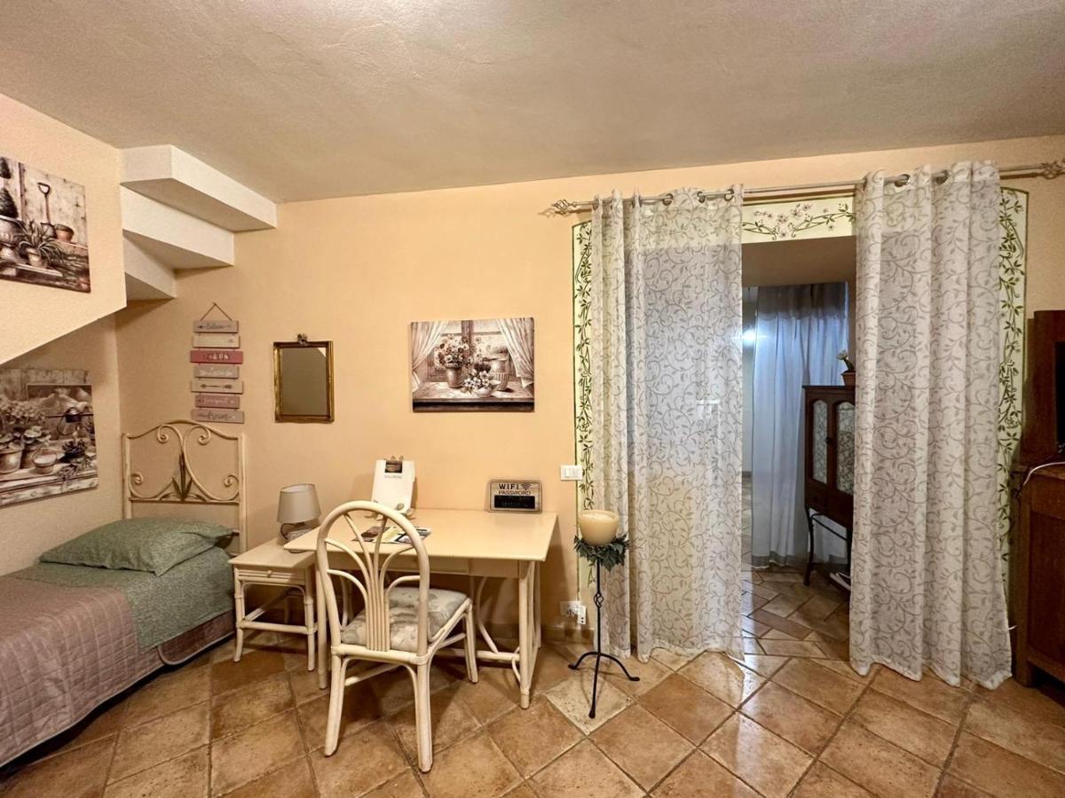 Villa Adriana House - Alloggio Turistico Id 18021 Тиволи Экстерьер фото